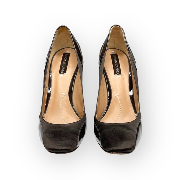 BCBG MaxAzria ஐ Shiny Patent Leather + Satin Pumps ஐ Carved Heel ꕥ Cocoa 8.5M ꕥ - Picture 8 of 16